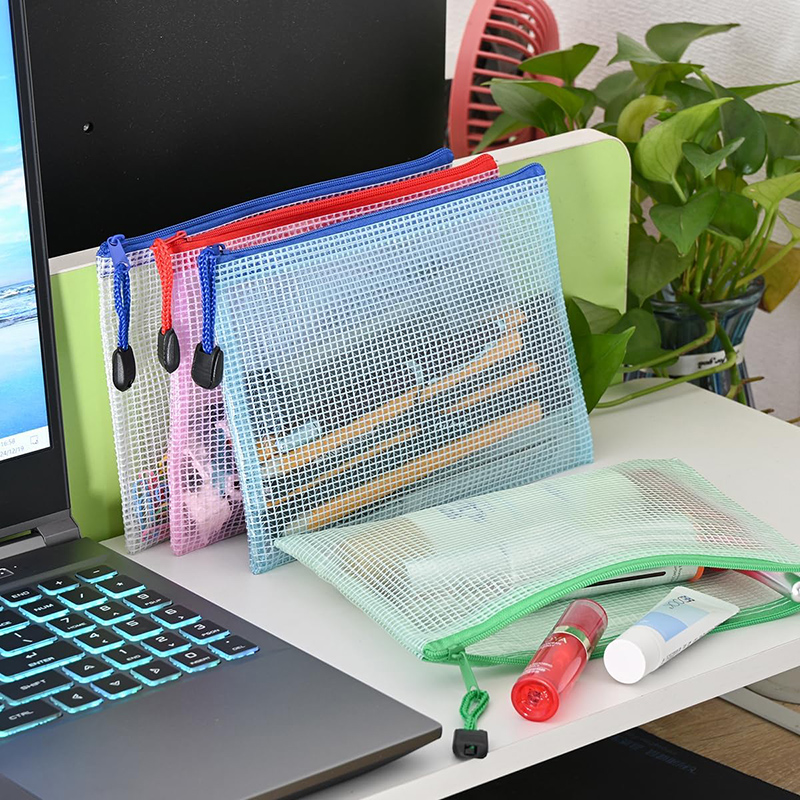 5 個文具収納袋 A4/A5 ドキュメントフォルダグリッドジ - Portfolio Folder Zip のレビューと価格