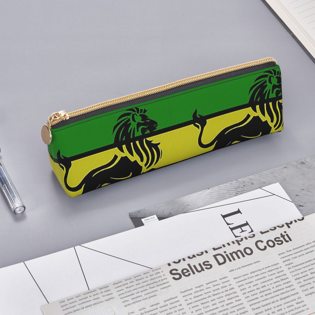 黒いラスタライオンとラスタ旗のジャマイカ・レゲエ柄ペンケース - Lion Stationery & Office Supply(Kunshan)Co.Ltd のレビューと価格